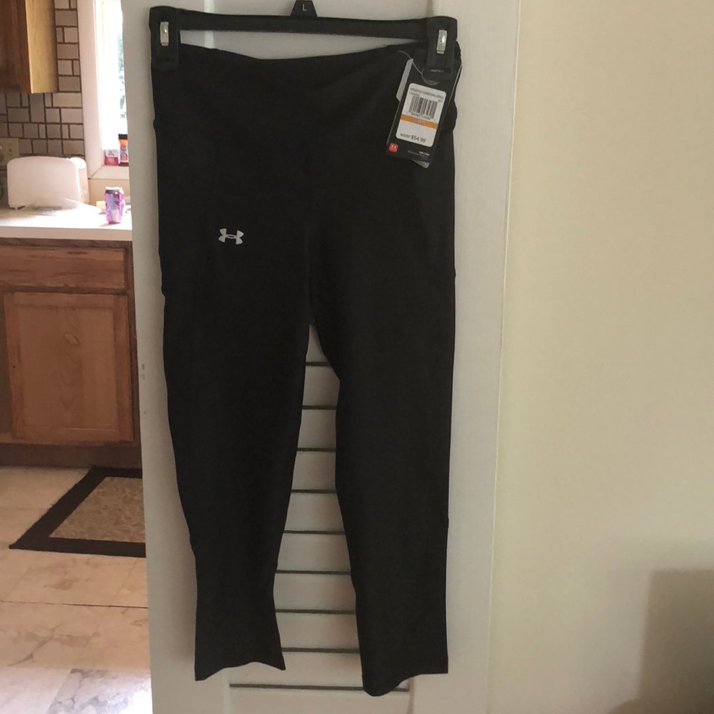 Under Armour NEW SM/Petite black leggings